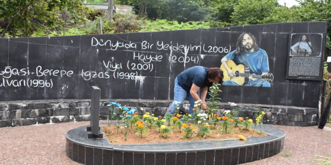 'Şair ceketli çocuk' Kazım Koyuncu: O Karadeniz'in sesiydi 8